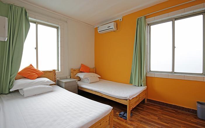 Zhuangse Chengdu Youth Hostel Экстерьер фото